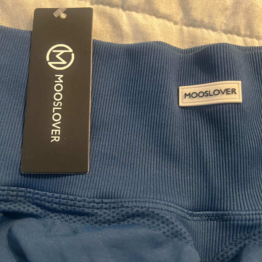 Mooslover Blue Scrunched High Waisted Leggings NWT